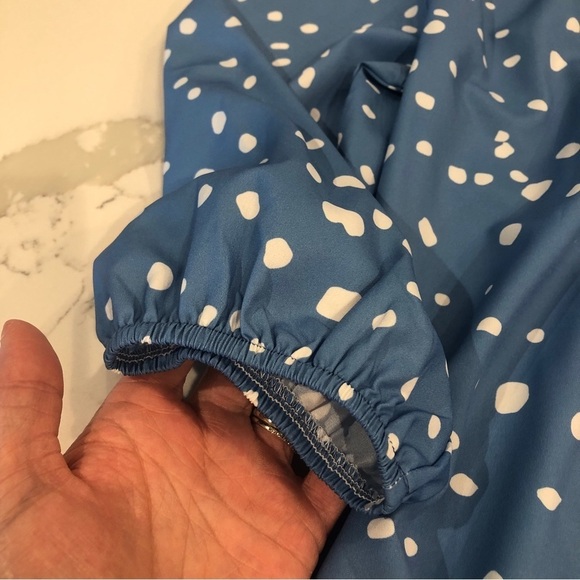 Made With Love NWT Blue White Polka Dot Blouse Button Up M - Picture 5 of 9